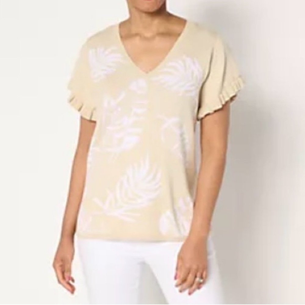 Susan Graver Jacquard Sweater with Flutter Sleeves L Natural A691331